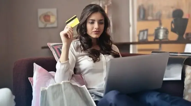 Hol igényelhet Hollister hitelkártyát online?' title='Hol igényelhet Hollister hitelkártyát online?