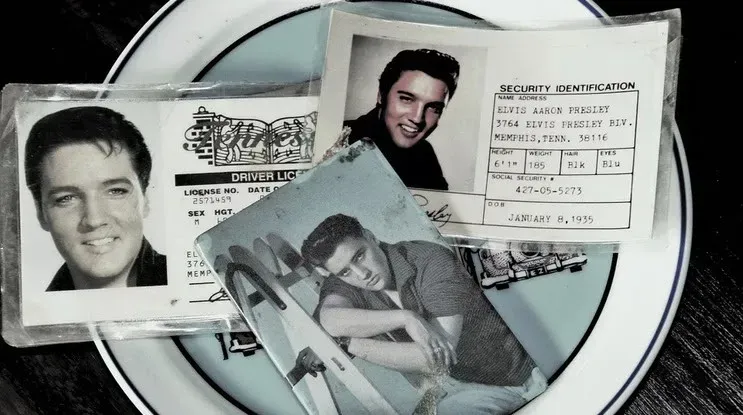 ¿Cuál es el valor de las tarjetas coleccionables de Elvis?