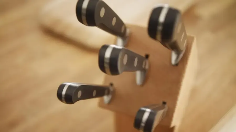 Vad är historien om Rostfrei Knives?