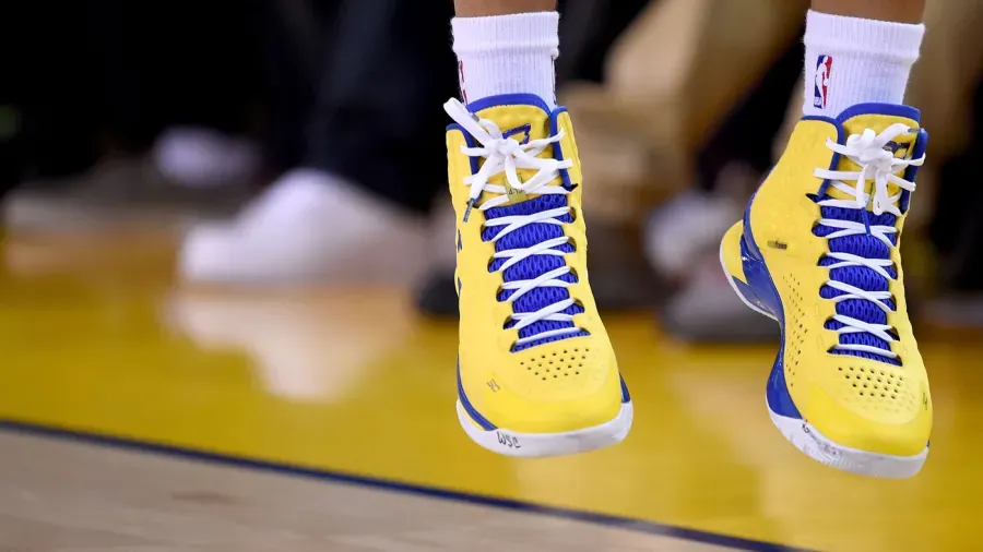 Qual è la misura media delle scarpe per i giocatori NBA?