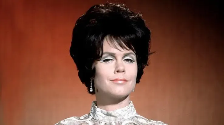 最愛のカルト TV クラシック「Bewitched」の舞台裏に迫る' title='最愛のカルト TV クラシック「Bewitched」の舞台裏に迫る