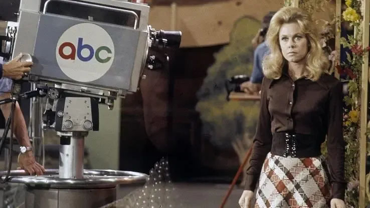 最愛のカルト TV クラシック「Bewitched」の舞台裏に迫る' title='最愛のカルト TV クラシック「Bewitched」の舞台裏に迫る