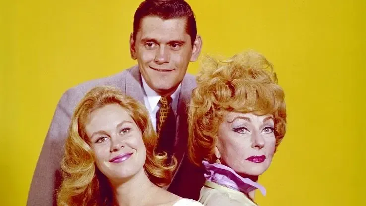 最愛のカルト TV クラシック「Bewitched」の舞台裏に迫る